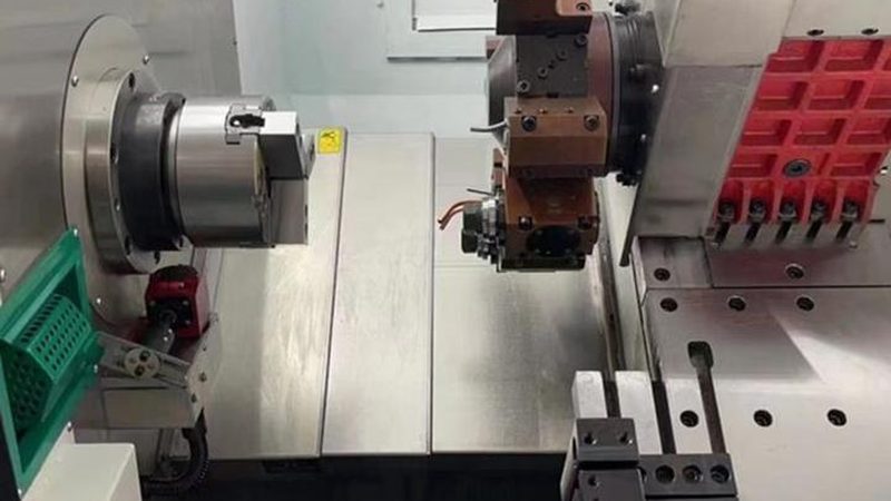 电动升降机床防护门：安全与效率的双重守护者**
